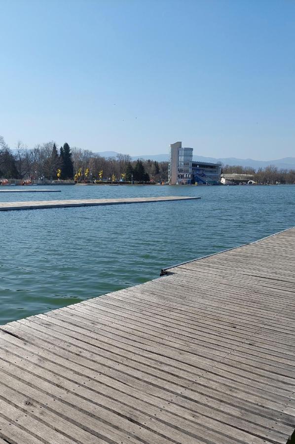 Rowing Base Apartment Plovdiv Exteriör bild